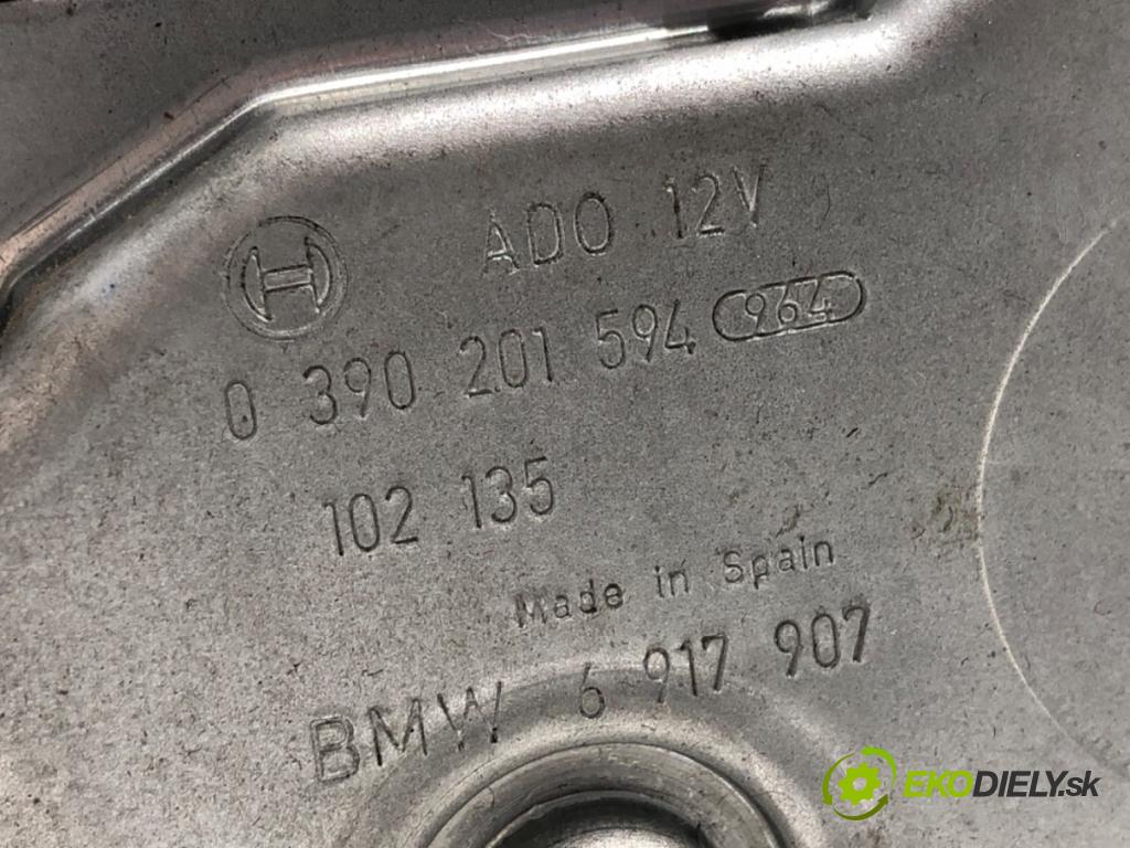 BMW E83 SUV 2005 110 kW 2.0 d 1995 motor stěračů zadní část 6917907