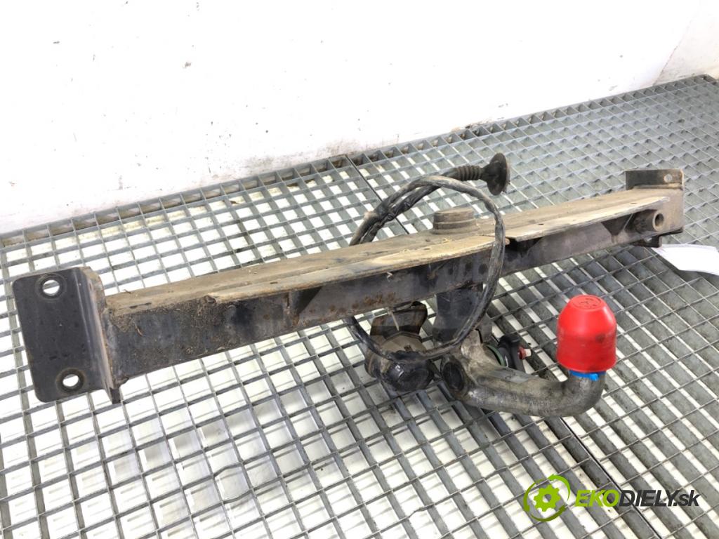 BMW E83 SUV 2005 110 kW 2.0 d 1995 Hák tažné zařízení  (Tažné zařízení)