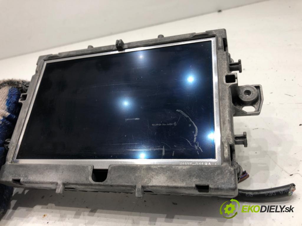 MERCEDES-BENZ X204 SUV 2009 125 kW 220 CDI 4-matic (204.984, 204.997) 2143 Dislpej A2048205797 (Prístrojová doska)