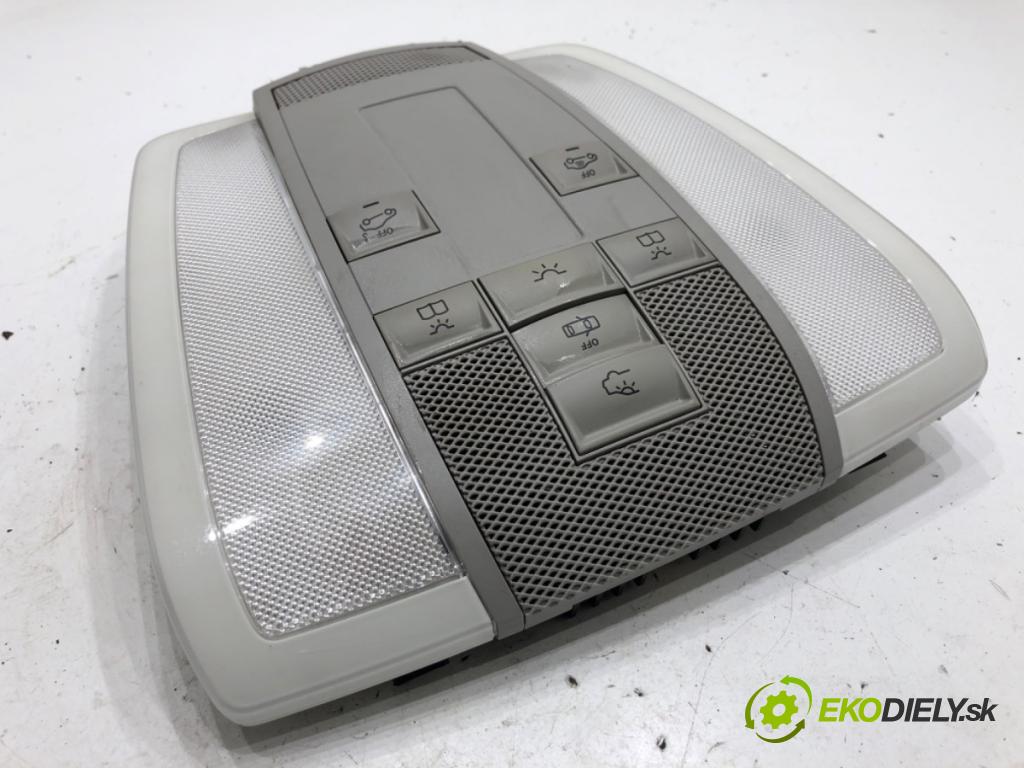 MERCEDES-BENZ X204 SUV 2009 125 kW 220 CDI 4-matic (204.984, 204.997) 2143 světlo stropní A2048200823