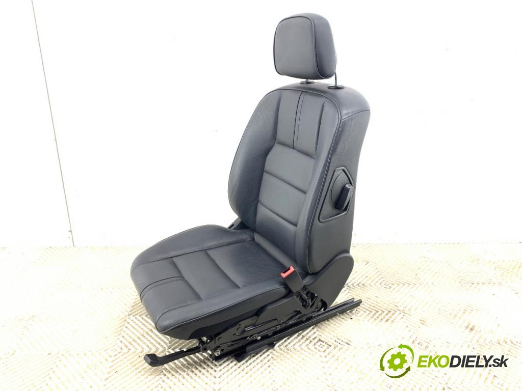 MERCEDES-BENZ X204 SUV 2009 125 kW 220 CDI 4-matic (204.984, 204.997) 2143 Sedadlo pravy predný