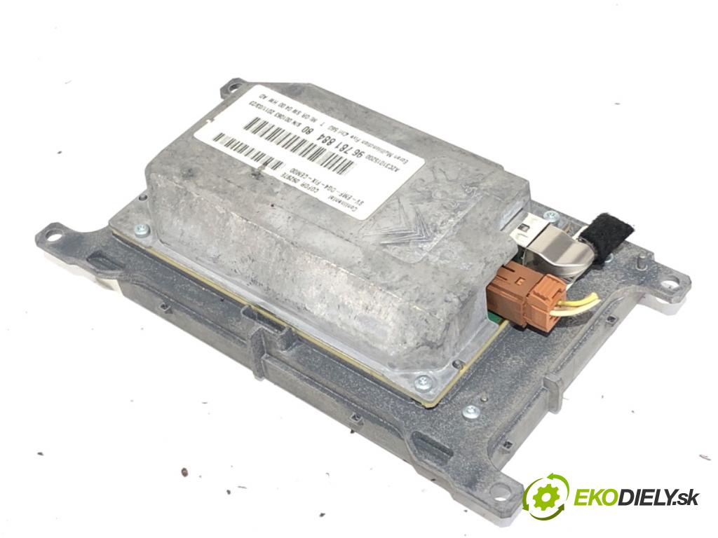 PEUGEOT 508 SW I Kombi 2011 103 kW 2.0 HDi 1997 Dislpej 9678188480 (Prístrojová doska)