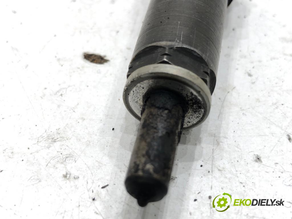 PEUGEOT 508 SW I Kombi 2011 103 kW 2.0 HDi 1997 vstrekovač 9688438580 (Vstrekovač paliva)