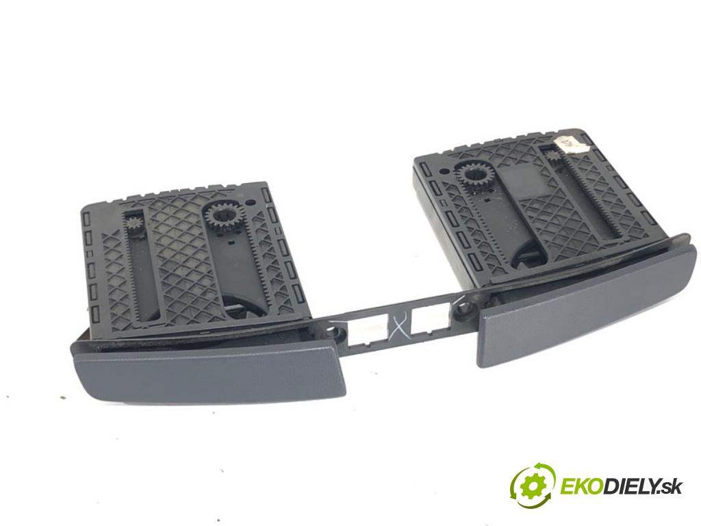 PEUGEOT 508 SW I Kombi 2011 103 kW 2.0 HDi 1997 Držiak na nápoje 9688798500 (Držiak (úchyt) na nápoje)