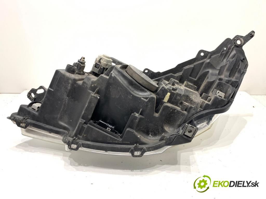 PEUGEOT 508 SW I Kombi 2011 103 kW 2.0 HDi 1997 Svetlomet pravy predný XENON 9687580580