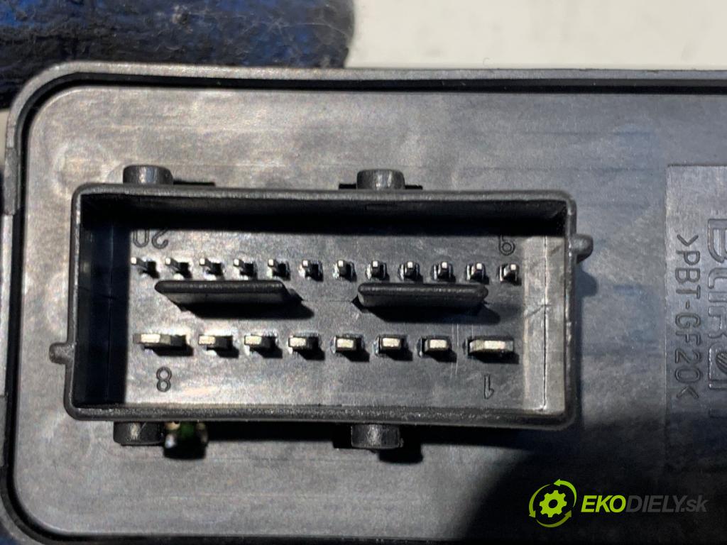 PEUGEOT 508 SW I Kombi 2011 103 kW 2.0 HDi 1997 Prepínač okien 96659465ZD (Prepínacie páčky pod volantom)