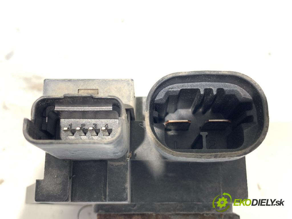 PEUGEOT 508 SW I Kombi 2011 103 kW 2.0 HDi 1997 modul ventilátoru 9662872380