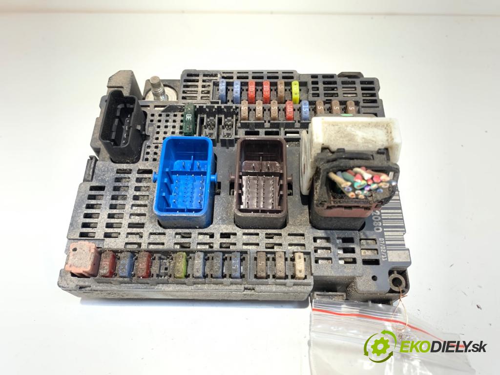 PEUGEOT 508 SW I Kombi 2011 103 kW 2.0 HDi 1997 Modul BSM 9674922080 (Riadiaca jednotka ostatné)