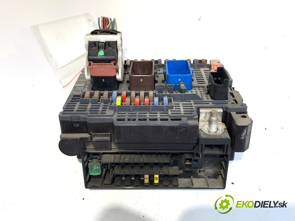 PEUGEOT 508 SW I Kombi 2011 103 kW 2.0 HDi 1997 Modul BSM 9674922080 (Riadiaca jednotka ostatné)