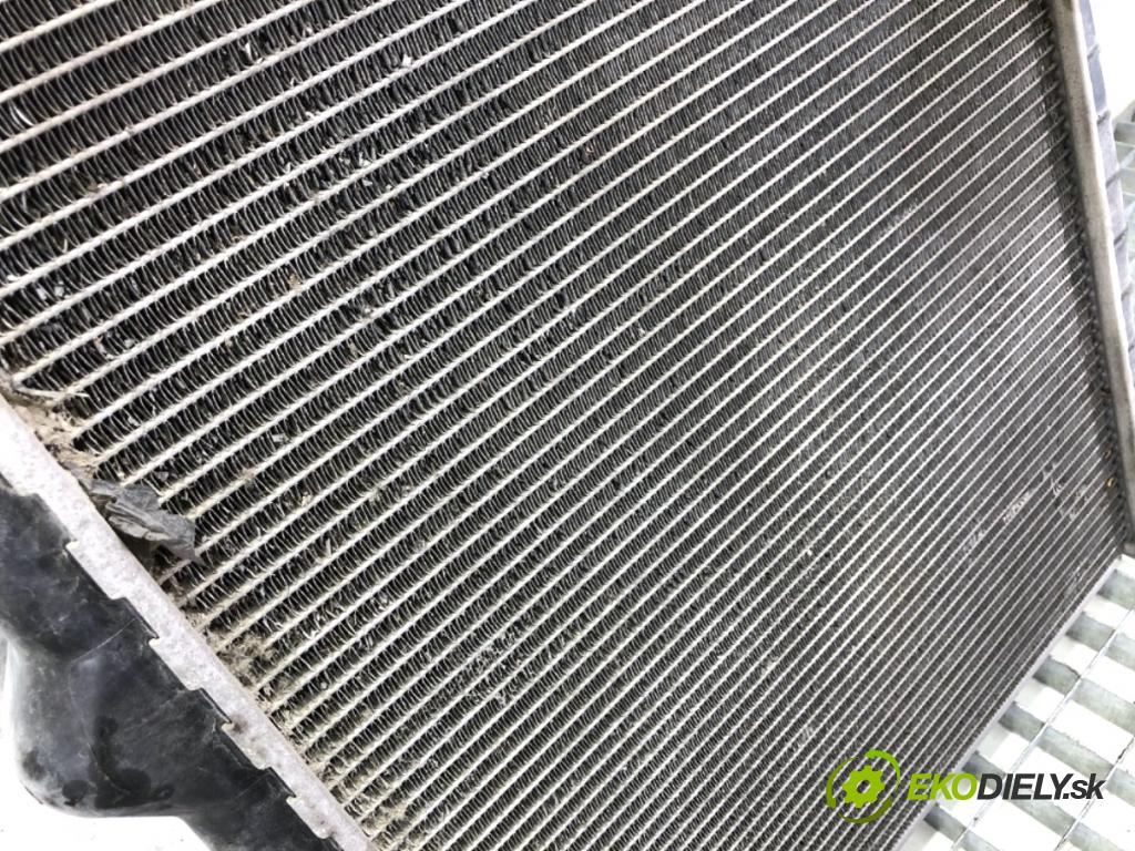 PEUGEOT 508 SW I Kombi 2011 103 kW 2.0 HDi 1997 chladič vody 9687359980 (Vodní chladič)