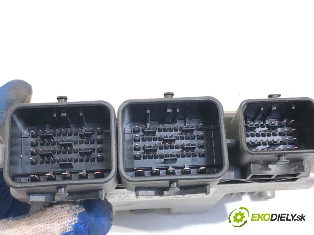 PEUGEOT 508 I sedan 2011 115 kW 1.6 THP 1598 riadiaca jednotka Motor 9676962780 0261S06833 (Riadiaca jednotka)