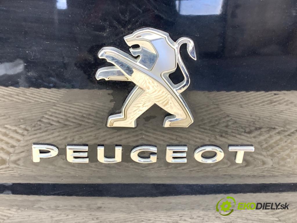 PEUGEOT 508 I sedan 2011 115 kW 1.6 THP 1598 lišta dveří zadní část 9670813480
