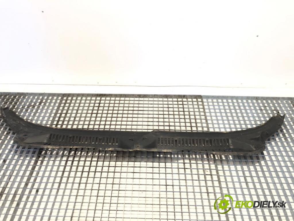 FIAT DUCATO II Autobus 2006 94 kW 2.8 JTD 2798 Torpédo, plast pod čelné okno 1330637080 (Torpédo (plast pod čelným sklom))