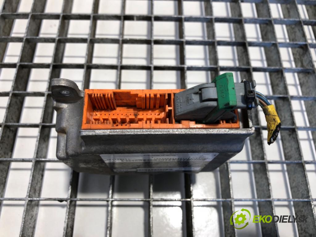 FIAT DUCATO II Autobus 2006 94 kW 2.8 JTD 2798 senzor airbag 1328447080 (Snímač)