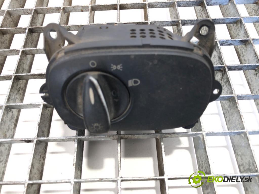 FORD TRANSIT IV Autobus 2004 74 kW 2.0 DI (F_E_, F_F_, F_G_) 1998 spínač světel YC1T-13A024-AB