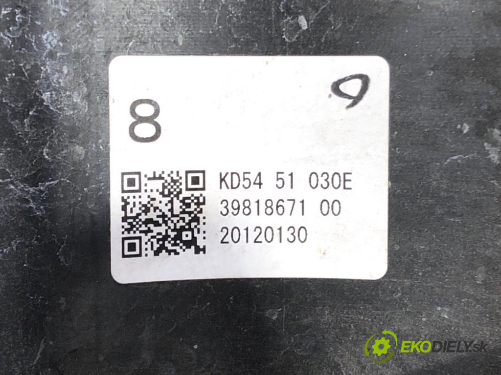 MAZDA CX-5 SUV 2012 118 kW 2.0 AWD (KEEAW) 1998 světlomet pravý přední část XENON KD5451030E