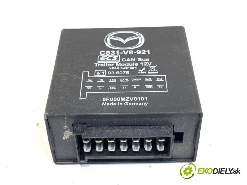 MAZDA CX-5 SUV 2012 118 kW 2.0 AWD (KEEAW) 1998 Modul ťažného oka C831-V8-921 (Riadiaca jednotka ostatné)