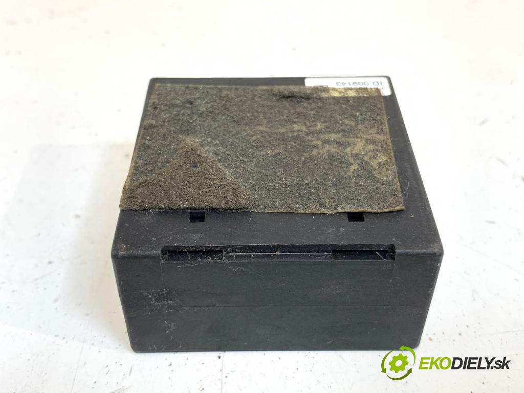 MAZDA CX-5 SUV 2012 118 kW 2.0 AWD (KEEAW) 1998 Modul ťažného oka C831-V8-921 (Riadiaca jednotka ostatné)