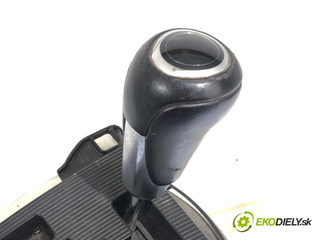 MAZDA CX-5 SUV 2012 118 kW 2.0 AWD (KEEAW) 1998 Kulisa KD31-46100 (Rýchlostná páka (kulisa))