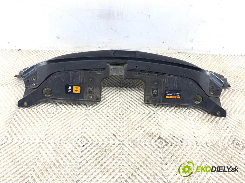 MAZDA CX-5 SUV 2012 118 kW 2.0 AWD (KEEAW) 1998 mřížka maska KD45-50712 (Přední mřížka (maska chladiče))