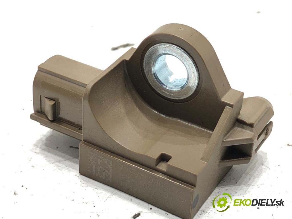 MAZDA CX-5 SUV 2012 118 kW 2.0 AWD (KEEAW) 1998 Snímač nárazu KD45-57KC0 (Snímač nárazu)