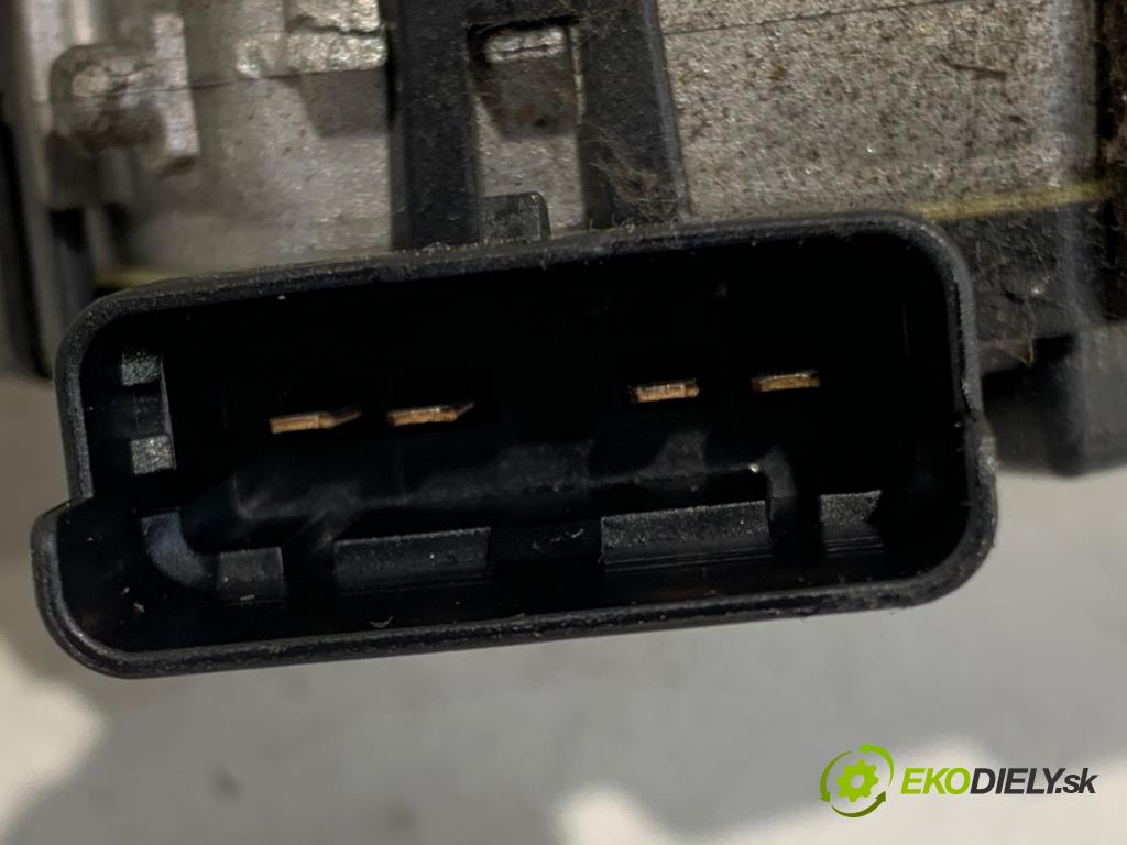 CITROEN BERLINGO II nadwozie wielkoprzestrzenne (MPV) 2011 66 kW 1.6 HDi 90 1560 Mechanizmus stieračov predný 9682861480 (Motorček stieračov predný)