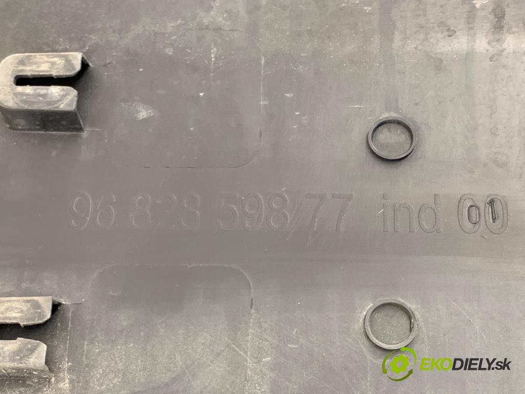 CITROEN BERLINGO II nadwozie wielkoprzestrzenne (MPV) 2011 66 kW 1.6 HDi 90 1560 lišta dveře pravý zadní část 9682859877