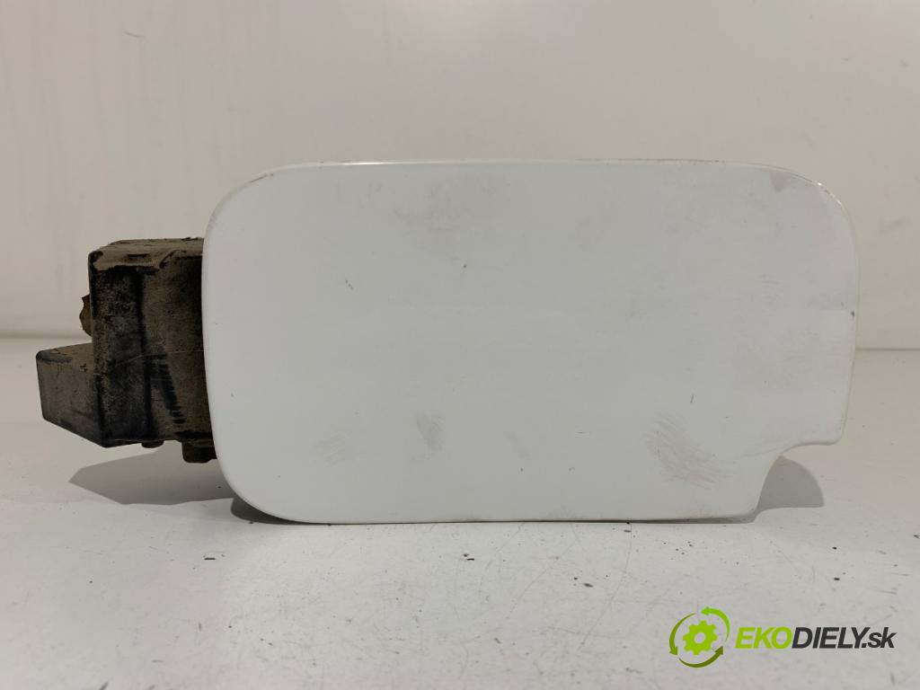 CITROEN BERLINGO II nadwozie wielkoprzestrzenne (MPV) 2011 66 kW 1.6 HDi 90 1560 dvířka nádrže paliva 9681446680 (Klika dveří ostatní)