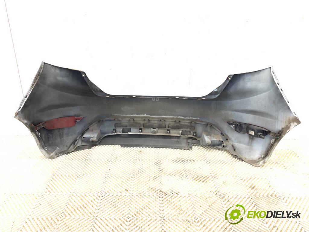 FORD FIESTA MK7 liftback 2012 51 kW 1.4 TDCi 1399 nárazník zadní část (Klika dveří ostatní)