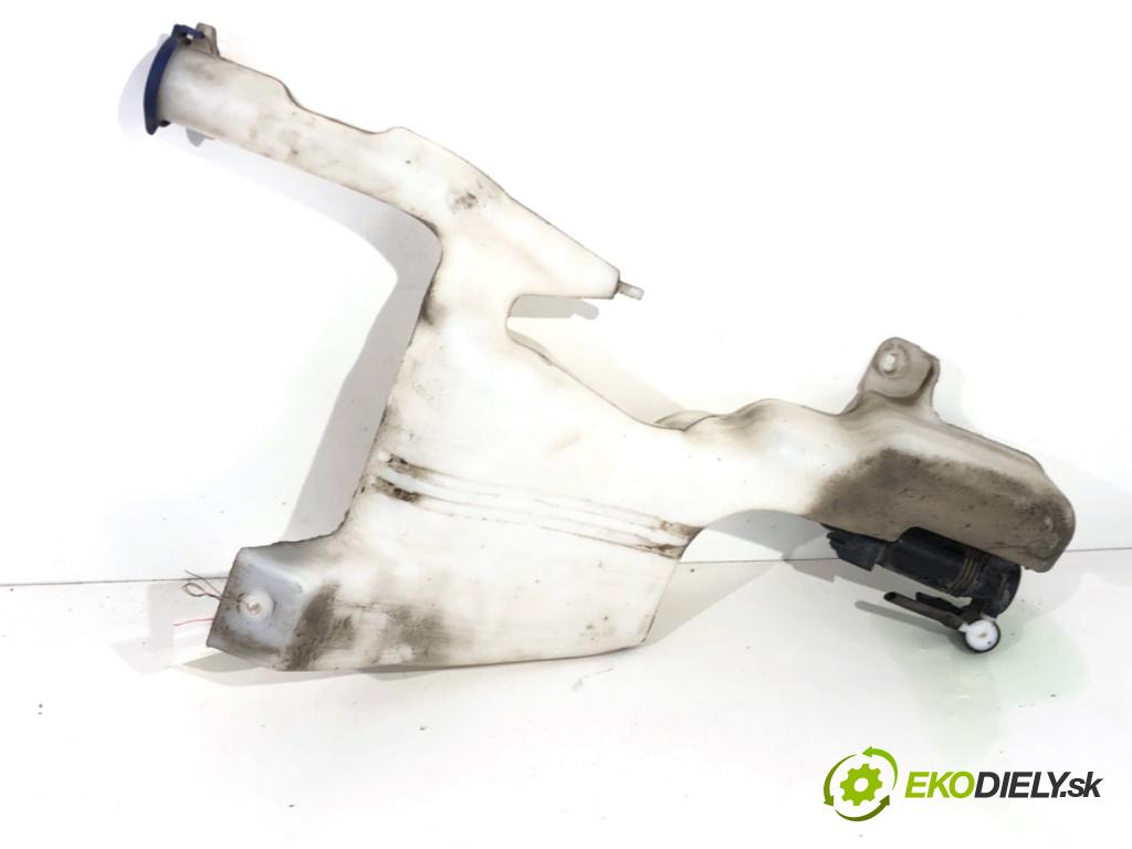 FORD FIESTA MK7 liftback 2012 51 kW 1.4 TDCi 1399 nádržka ostřikovačů 8A61-17B613-AF
