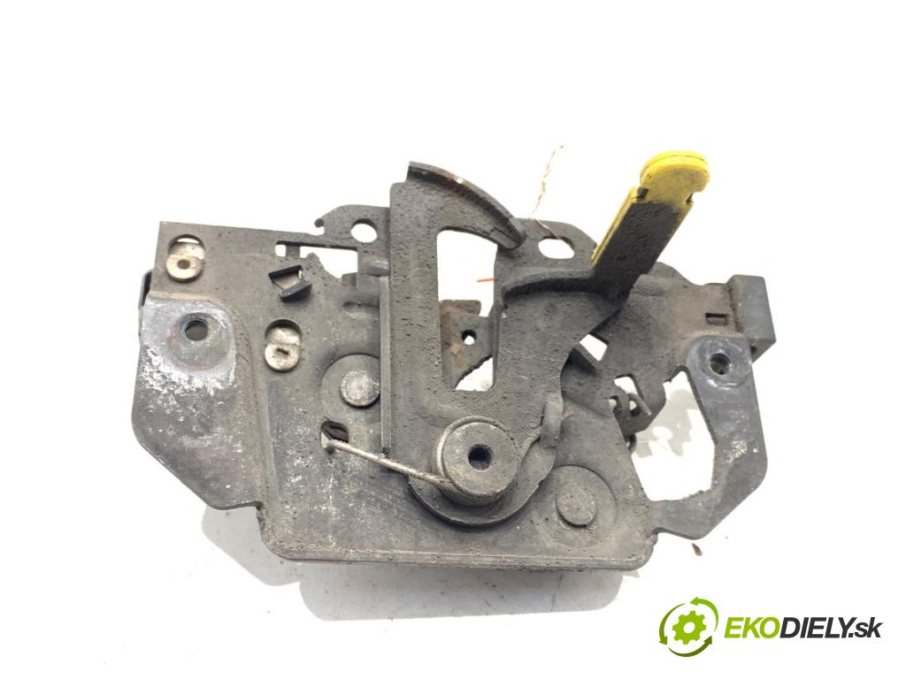 FORD FIESTA MK7 liftback 2012 51 kW 1.4 TDCi 1399 zámok kapoty přední část 