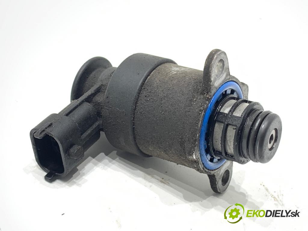 FORD FIESTA MK7 liftback 2012 51 kW 1.4 TDCi 1399 Regulátor tlaku paliva 0928400788 (Palivový systém ostatné)