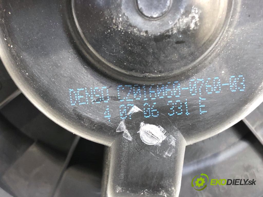 VW PASSAT B6 Kombi 2006 103 kW 2.0 TDI 1968 ventilátor kúrenia 1K1819015