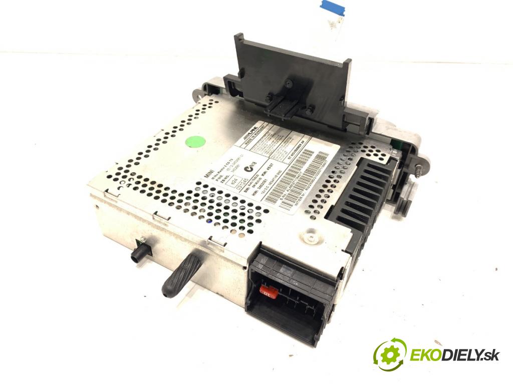 MINI R56 liftback 2008 80 kW Cooper D 1560 RADIO 3452681 (Audio zariadenie)