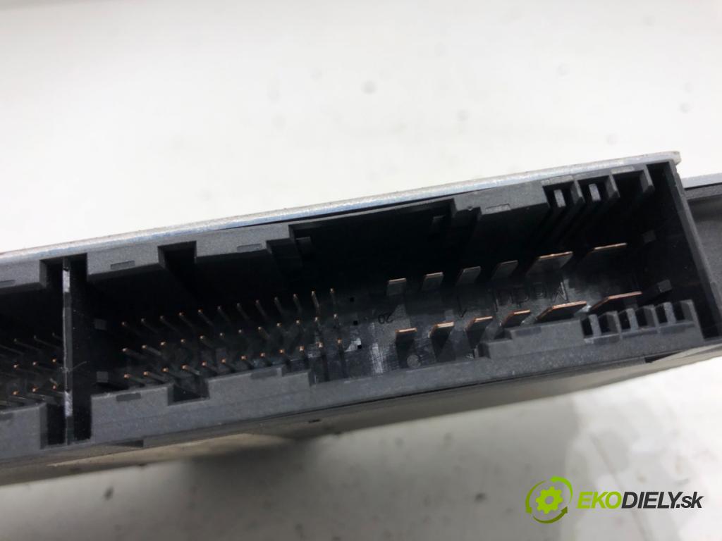 MINI R56 liftback 2008 80 kW Cooper D 1560 Modul svetiel 3452092 (Riadiaca jednotka ostatné)