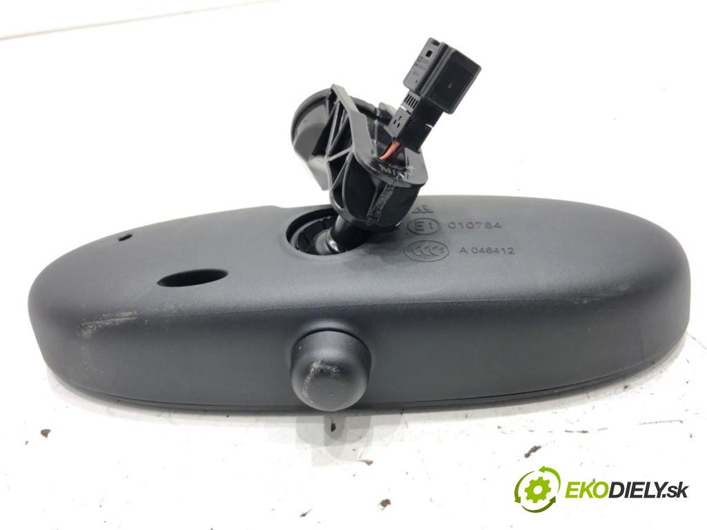 MINI R56 liftback 2008 80 kW Cooper D 1560 zpětné zrcátko vnitřní  (Vnitřní zpětné zrcátko)