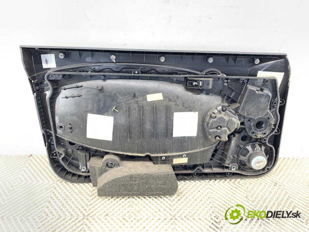 MINI R56 liftback 2008 80 kW Cooper D 1560 ča dveře pravý přední část