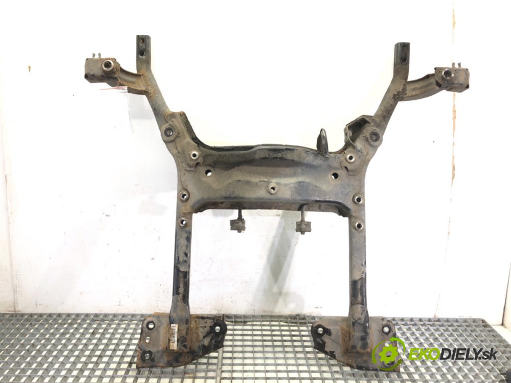 MINI R56 liftback 2008 80 kW Cooper D 1560 výztuha pod motor 6772229 (Přední výztuha)