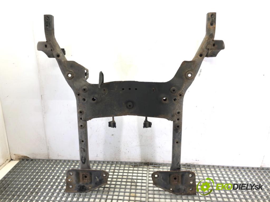 MINI R56 liftback 2008 80 kW Cooper D 1560 výztuha pod motor 6772229 (Přední výztuha)