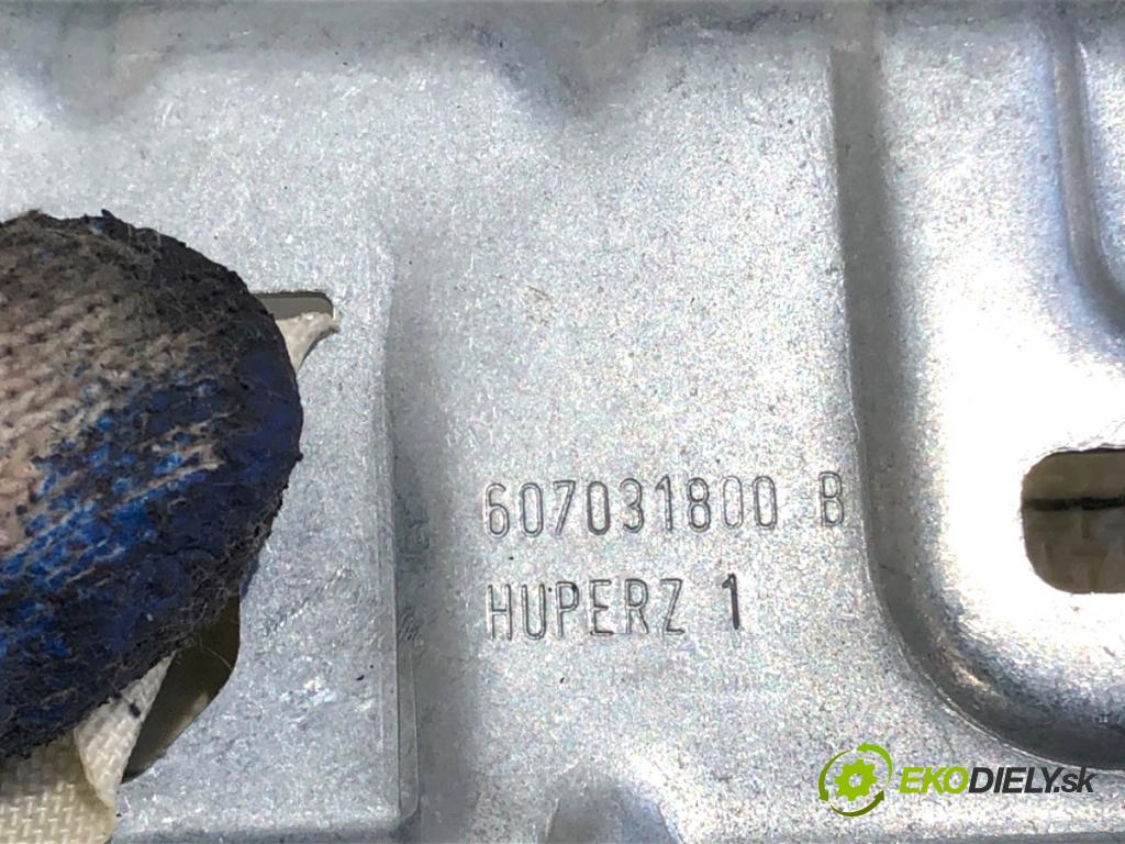 MINI R56 liftback 2008 80 kW Cooper D 1560 stropní pravý 7134078