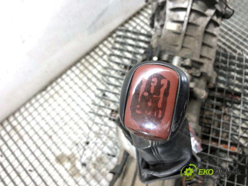 SUZUKI GRAND VITARA II samochód terenowy zamknięty 2007 95 kW 1.9 DDiS (JB419WD, JB419XD) 1870 převodovka REDUKCE: 67J01