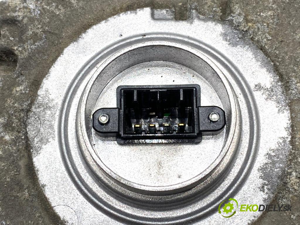 SUZUKI GRAND VITARA II samochód terenowy zamknięty 2007 95 kW 1.9 DDiS (JB419WD, JB419XD) 1870 Menič XENON W3T15971 (Riadiaca jednotka xenónu)