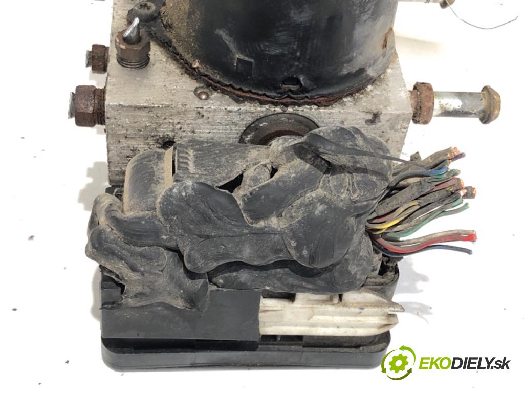 SUZUKI GRAND VITARA II samochód terenowy zamknięty 2007 95 kW 1.9 DDiS (JB419WD, JB419XD) 1870 Pumpa ABS 06.2102-0871.4 (Pumpa ABS)