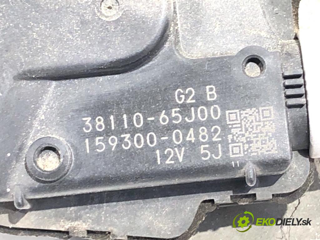 SUZUKI GRAND VITARA II samochód terenowy zamknięty 2007 95 kW 1.9 DDiS (JB419WD, JB419XD) 1870 Mechanizmus stieračov predný 38110-65J00 (Motorček stieračov predný)