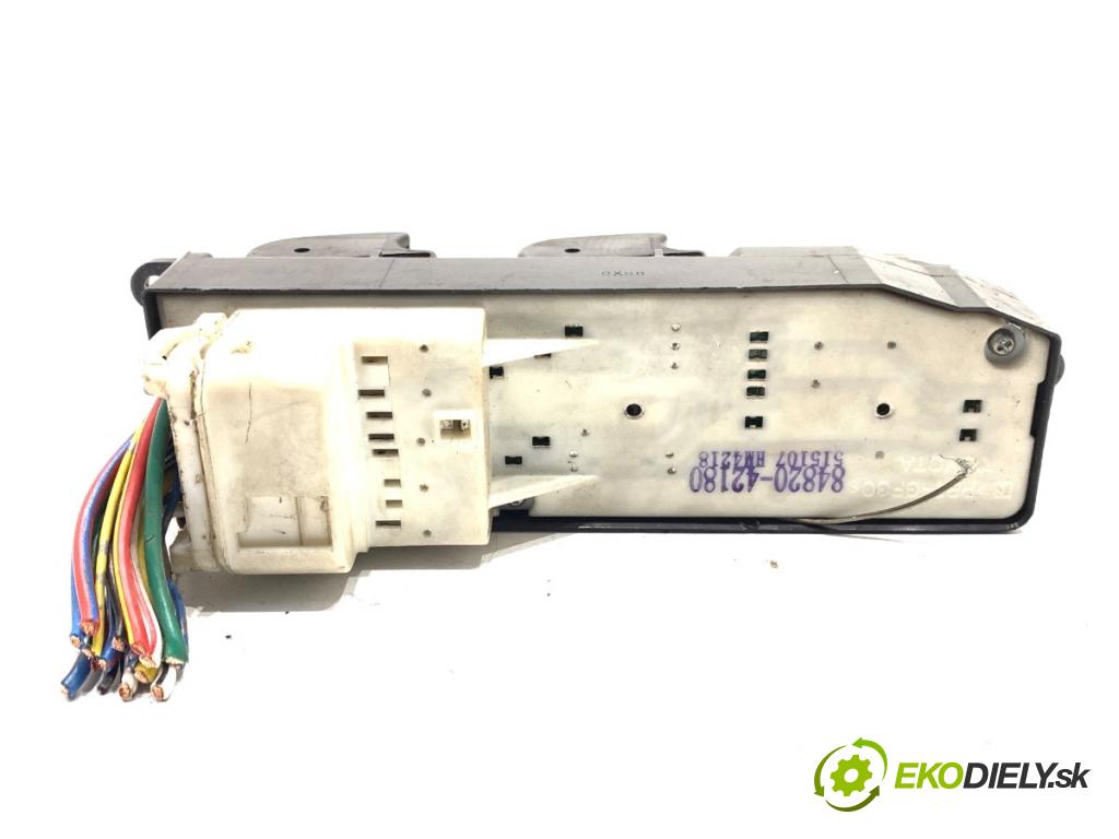 TOYOTA RAV 4 II SUV 2005 85 kW 2.0 D 4WD (CLA20_, CLA21_) 1995 Prepínač okien 84820-42180 (Prepínacie páčky pod volantom)