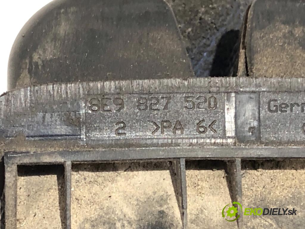AUDI A4 B6 sedan 2002 96 kW 1.9 TDI 1896 zámok dveří zadní část 8E9827520