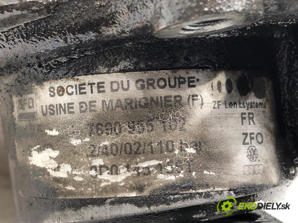 AUDI A4 B6 sedan 2002 96 kW 1.9 TDI 1896 Pumpa servočerpadlo 8D0145156T (Servočerpadlo)