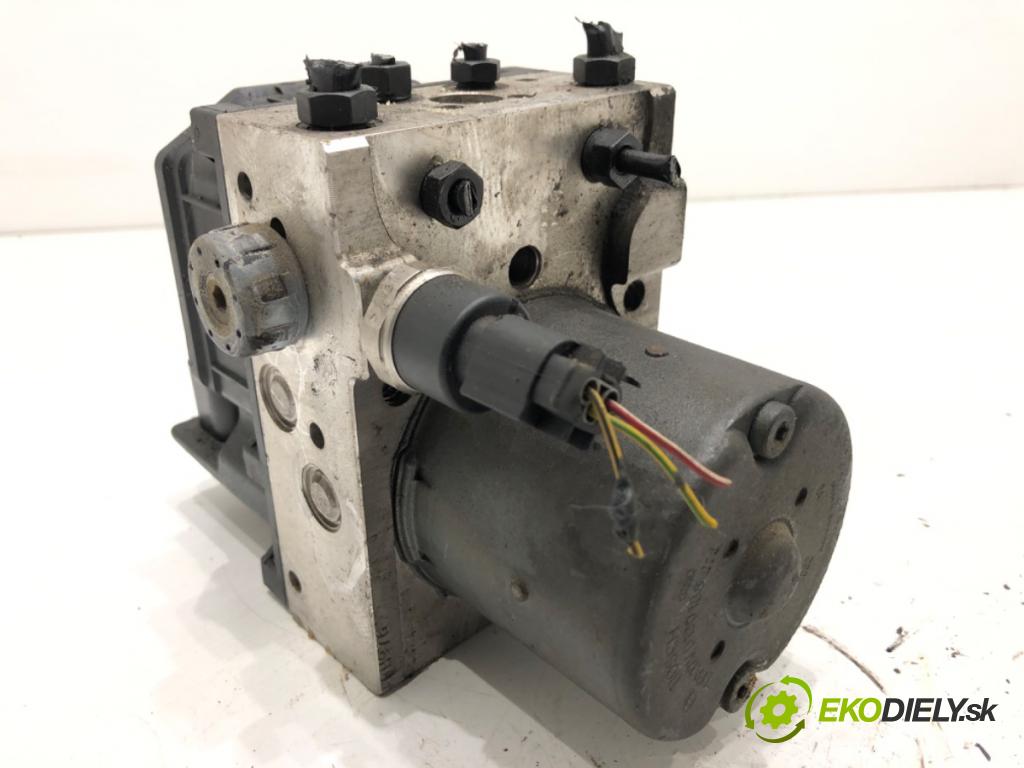 AUDI A4 B6 sedan 2002 96 kW 1.9 TDI 1896 Pumpa ABS 8E0614517 (Pumpa ABS)