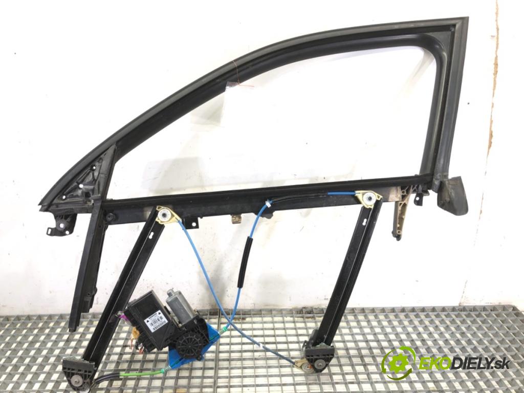 AUDI A4 B6 sedan 2002 96 kW 1.9 TDI 1896 mechanismus okna levý přední část 8E0837629