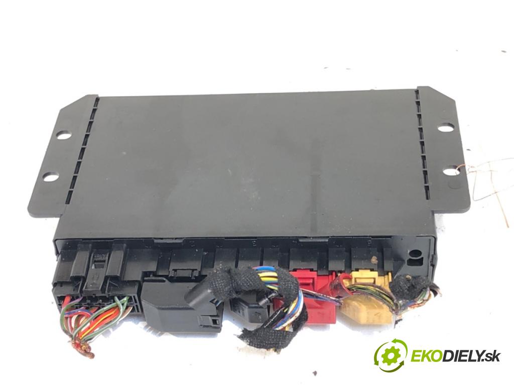 AUDI A4 B6 sedan 2002 96 kW 1.9 TDI 1896 Modul komfortu 8E0959433BA (Modul komfortu)